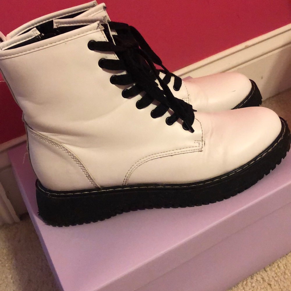 Steve Madden Boots
